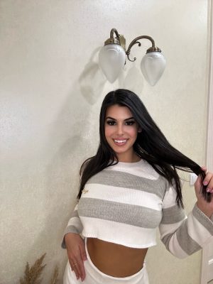 OlaVoga Jude bézs pulóver